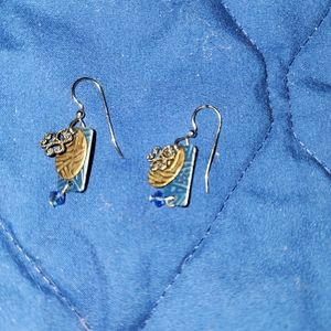 Very cute little charm earrings (hangers)